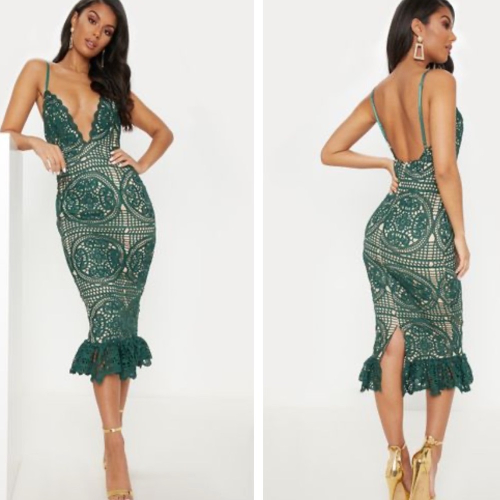 PRETTYLITTLETHING Emerald green lace mididress NWT